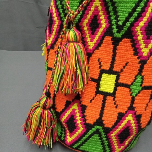 Authentic Handmade Crocheted VIBRANT COLUMBIAN MOCHILA WAYUU CROSSBODY BAG 6742 - Picture 7 of 11
